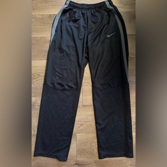 Men’s Nike Black and Gray Track Pants - Picture 1 of 4